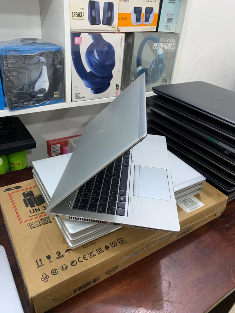 Ordinateur Portatif état neuf sans carton