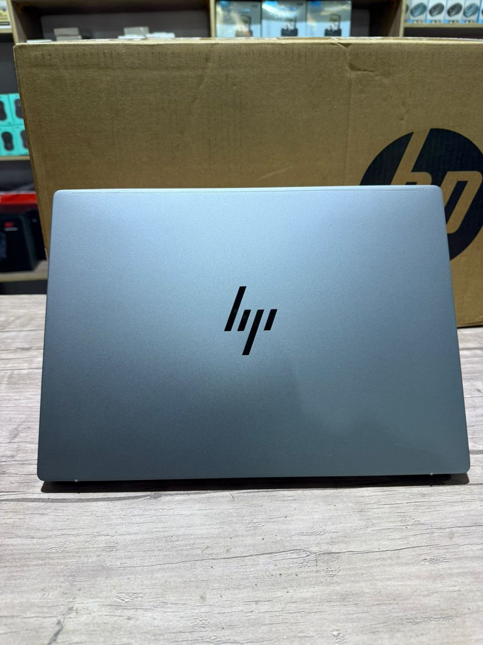 Ordinateur Portatif état neuf 